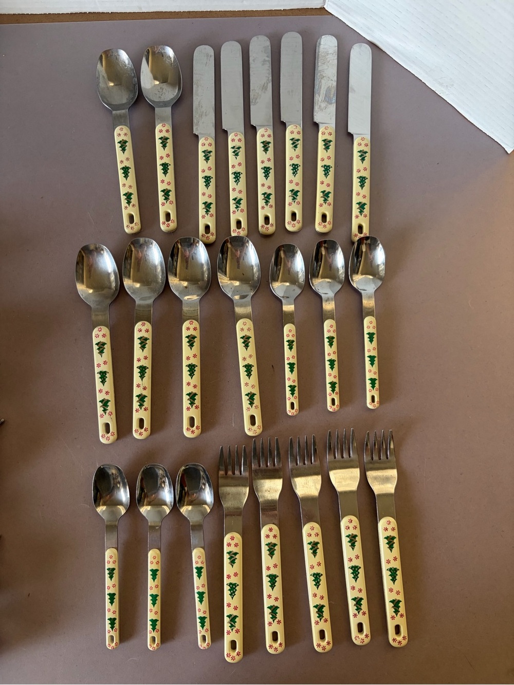 Vintage Northland Stainless Flatware Set of 23